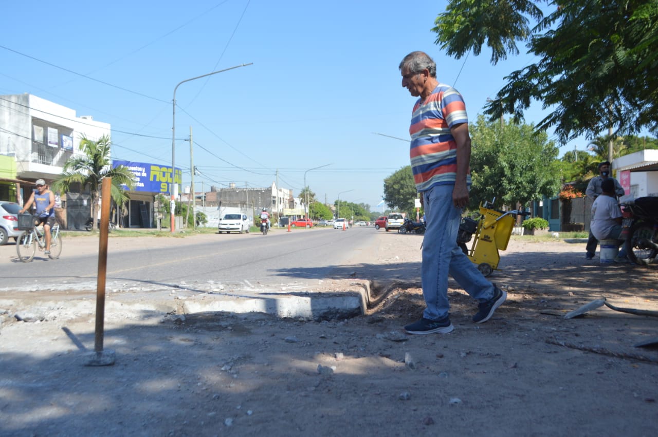 Barranqueras: Se levantó el pavimento en 9 de julio y Lapacho