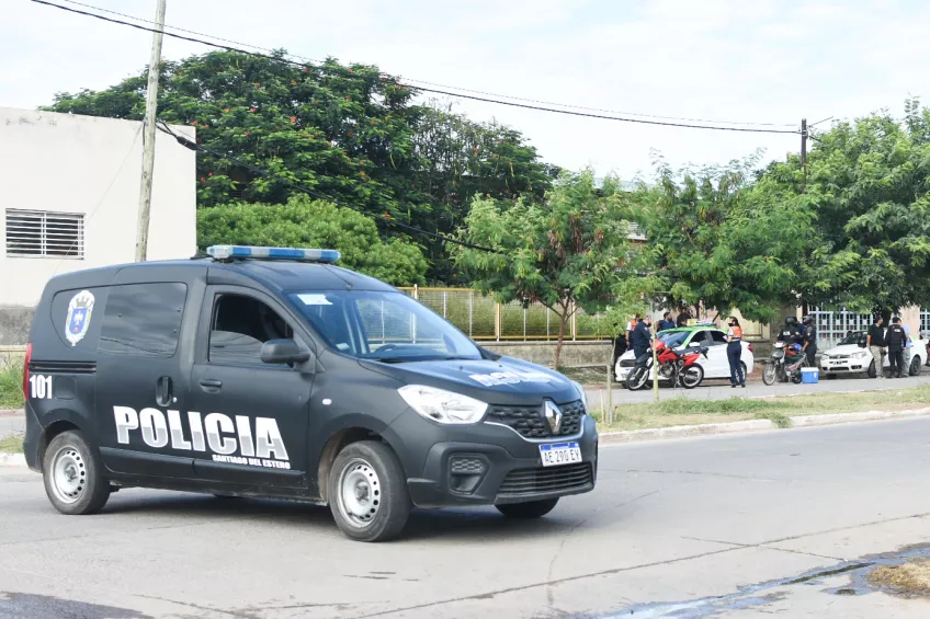 Santiago del Estero: buscan a un hombre que golpeó a su hija
