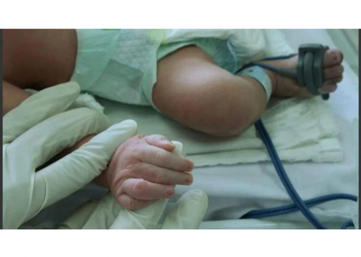 Misiones: Falleció un bebé recién nacido que se contagió de covid-19 a través de su mamá