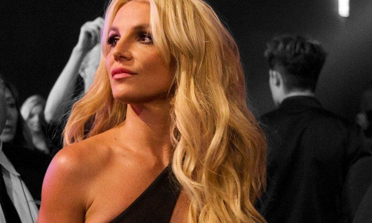 Aseguran que Britney Spears fue reemplazada por un clon