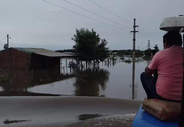 Corrientes: continúan evacuadas 232 personas por las fuertes lluvias