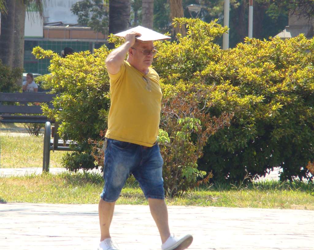 Sin alerta extrema pero el calor se extiende en el Chaco