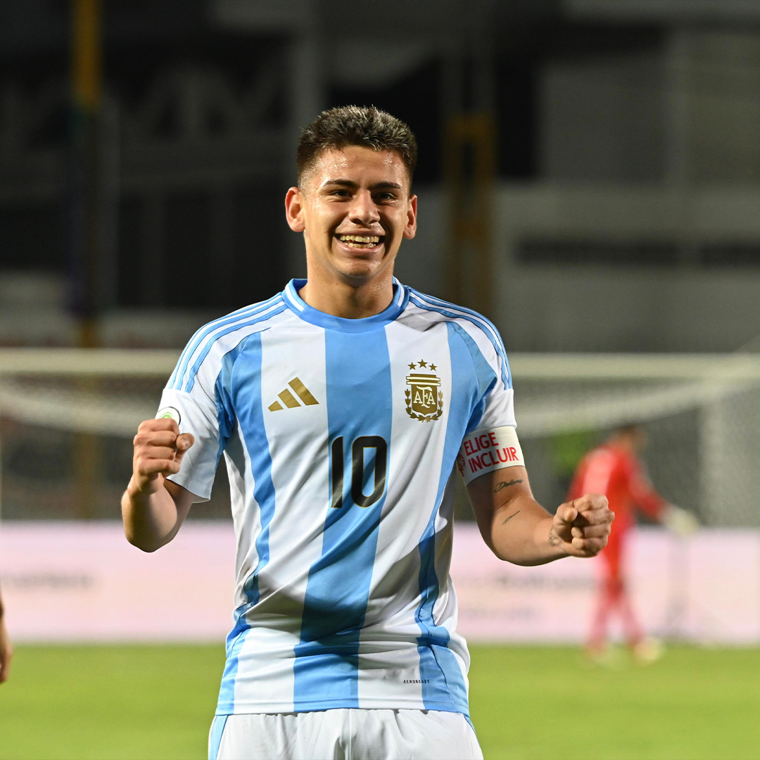 Con un Echeverri iluminado, Argentina aplastó a Brasil en el Sudamericano Sub 20