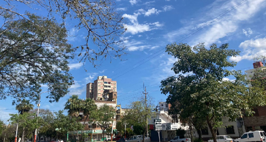 Sin alertas, pero el calor se hará sentir en toda la jornada