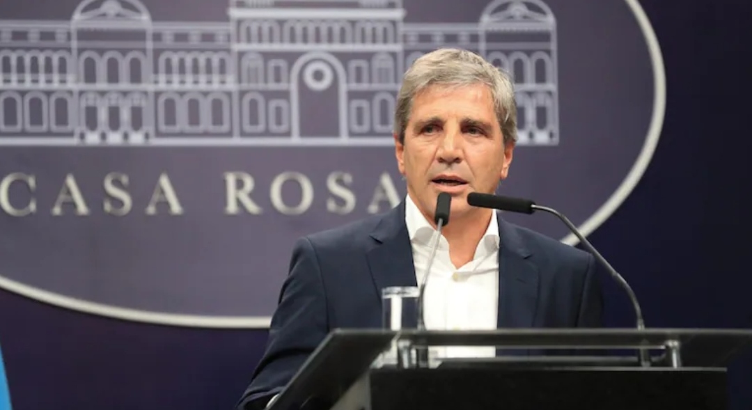 El Gobierno recibió señales positivas del mercado tras la baja de retenciones y ahora se concentra en el FMI