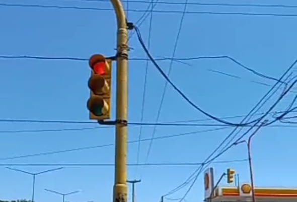  Resistencia: Los semáforos de Avenida Edison y Urquiza ya están funcionando