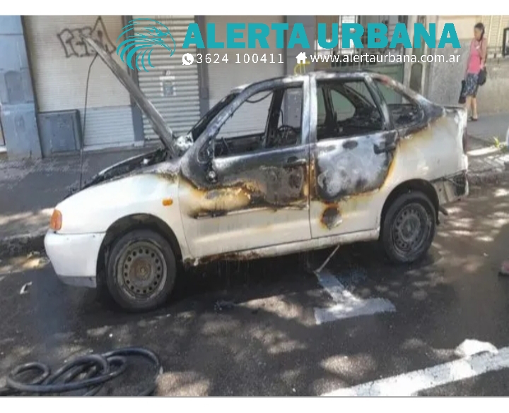 Bahía Blanca: un hombre incendió su auto porque se lo iban a secuestrar