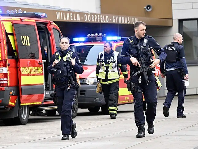 Alemania: Varios heridos tras un ataque con arma blanca en un instituto de Wuppertal