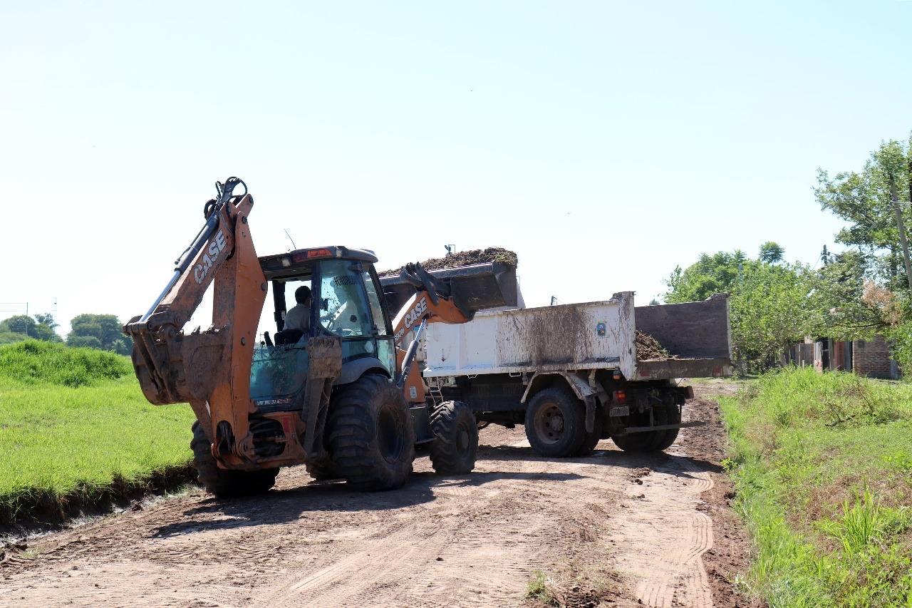 El municipio de Presidencia de la Plaza avanza en obras de infraestructura