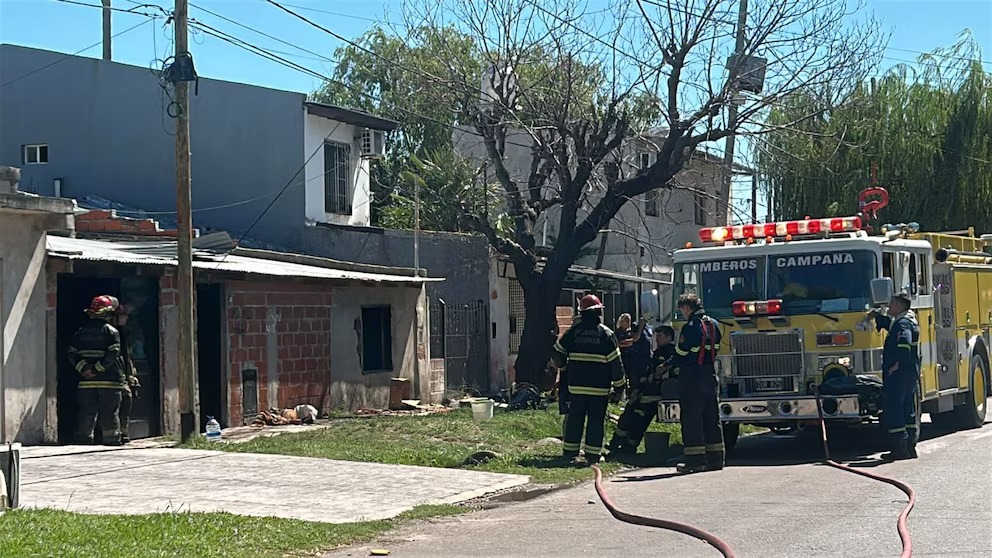 Cuatro niños mueren al incendiarse una casa en Buenos Aires