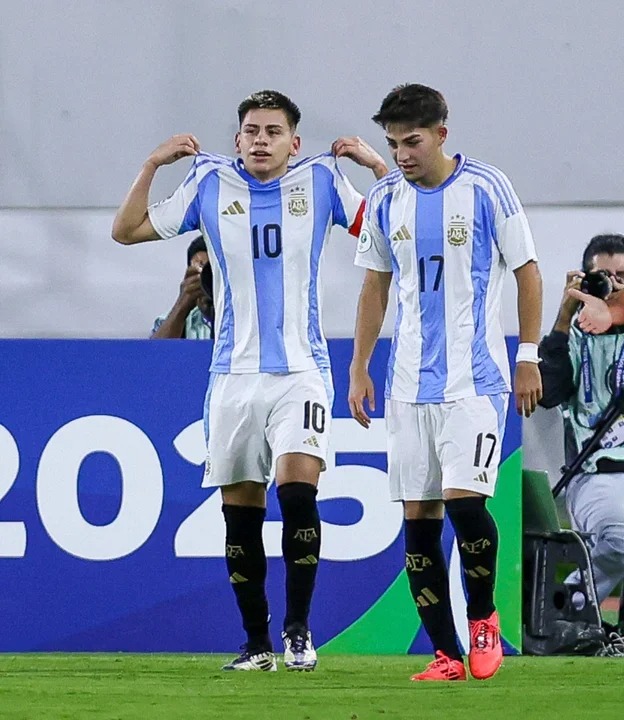 Argentina va por el título del Sudamericano Sub 20 ante Paraguay