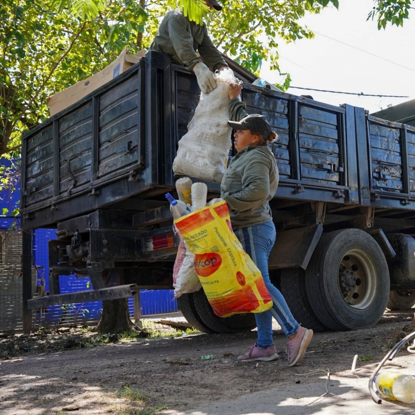 El municipio de Barranqueras refuerza la lucha contra el dengue con operativo de descacharrado