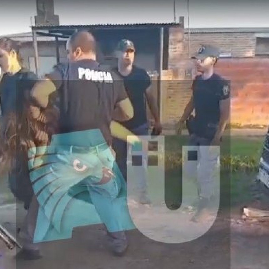Escándalo familiar terminó con dos detenidas y policías lesionados 