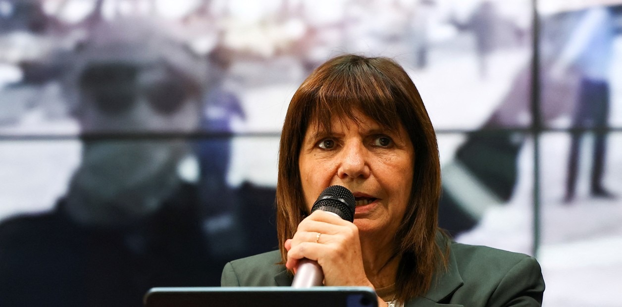 Bullrich anunció que el gobierno dará de baja los permisos para cultivar marihuana