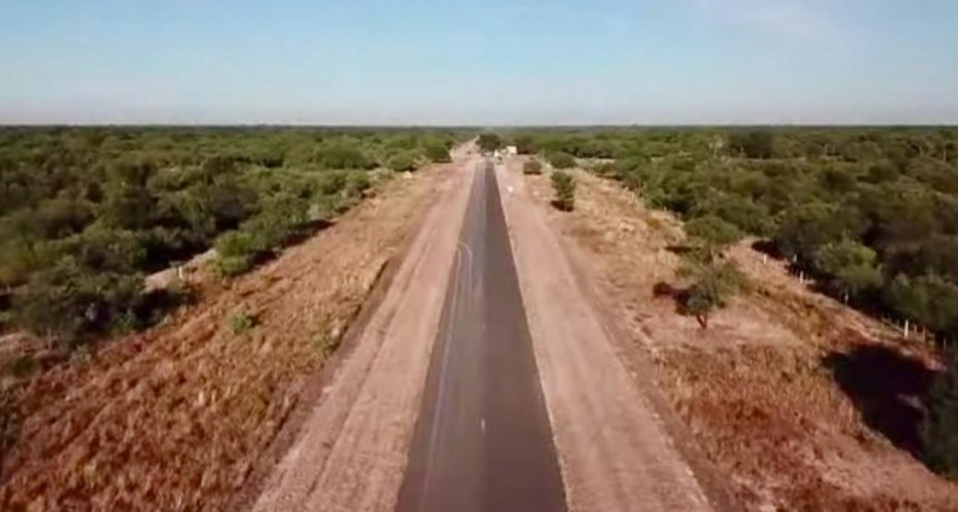 Comenzó la pavimentación de 39 kilómetros de la ruta provincial 13