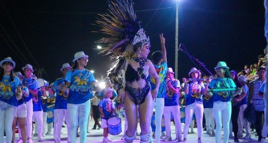 Invitan a compartir la primera noche de los Carnavales de la Costa  