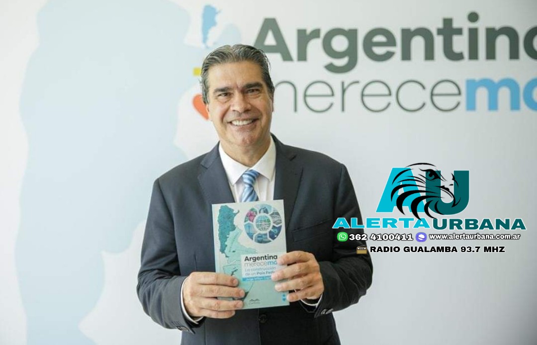 Cultura: el gobernador Capitanich presentó su nuevo libro 