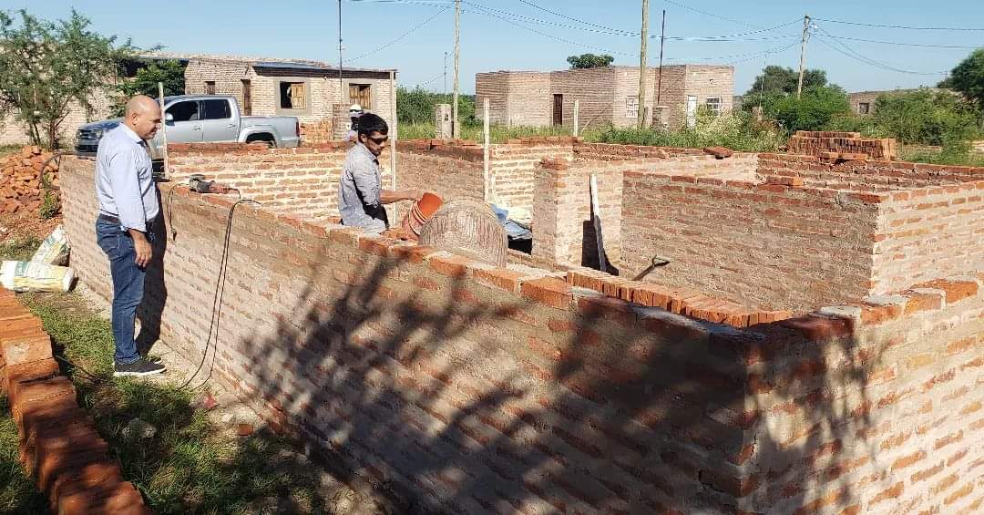 Makallé lleva adelante soluciones habitacionales en el B° Villa Susana
