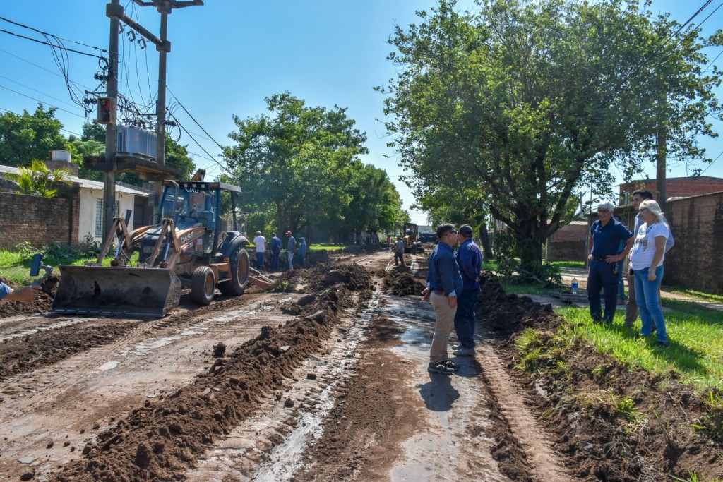 Iniciaron las obras de pavimento en el barrio 263 Viviendas de Fontana