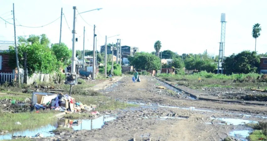 Baja el agua en Corrientes: eldolor de los vecinos que regresan a sus casas tras perderlo todo