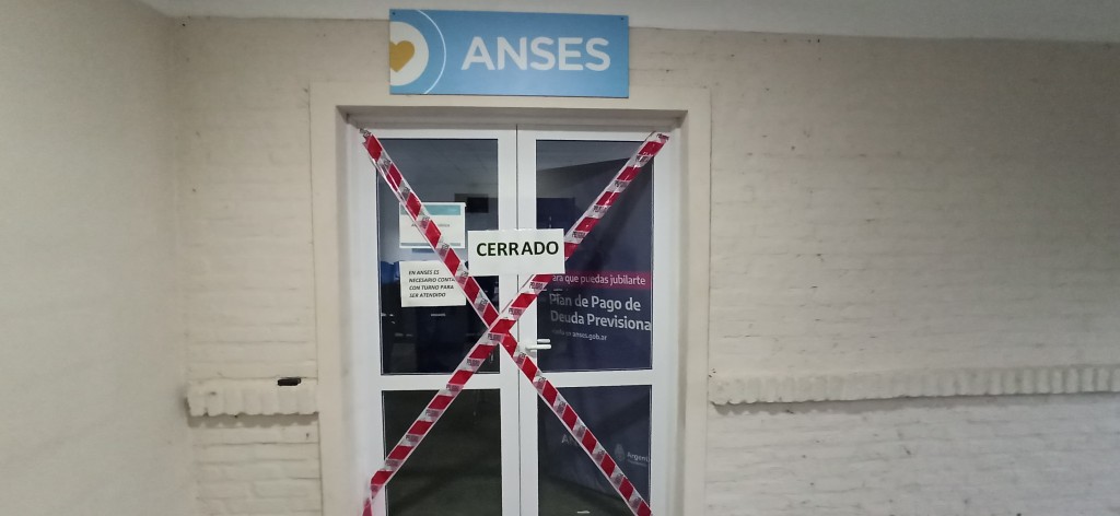 El gobierno Nacional cerró  6 oficinas de Anses Chaco