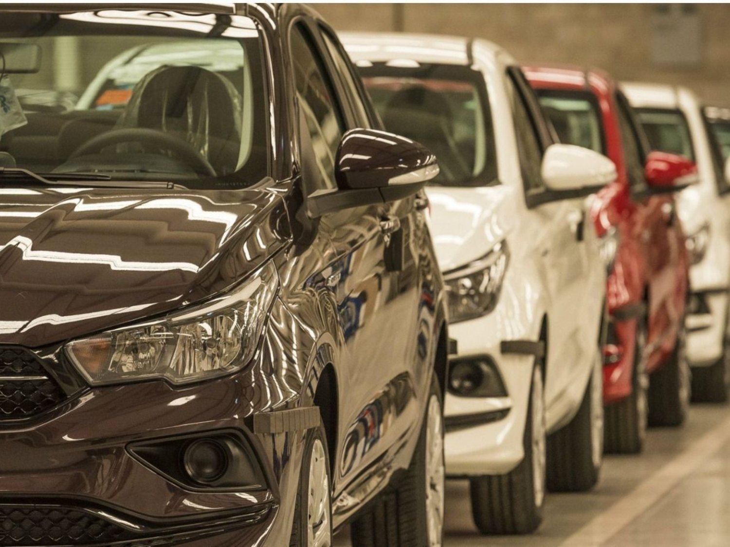 Se derrumba la venta de autos 0KM: caída de 36% en marzo y 30% en el trimestre