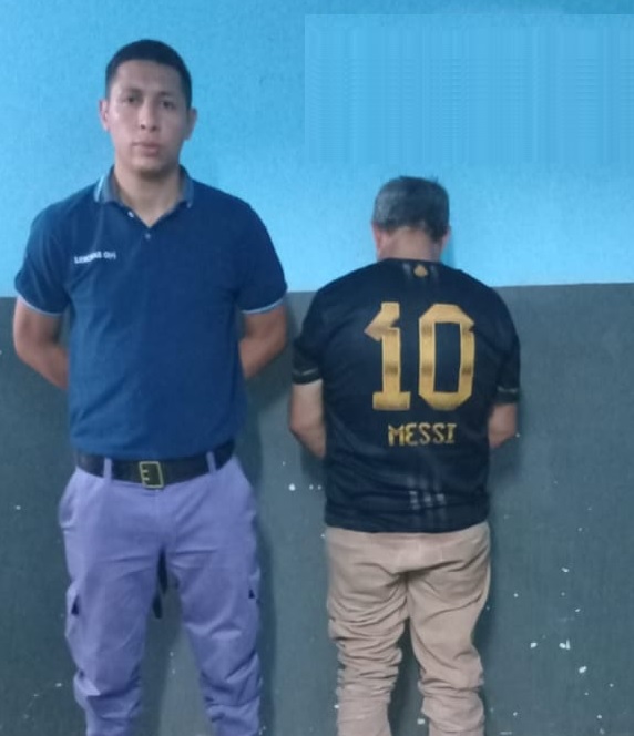 Aprehenden a un hombre por exhibiciones obscenas en la vía pública en Villa Centenario