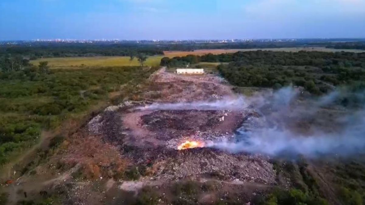 Vecina denuncian incendios intencionales en planta de tratamiento de residuos en Tirol