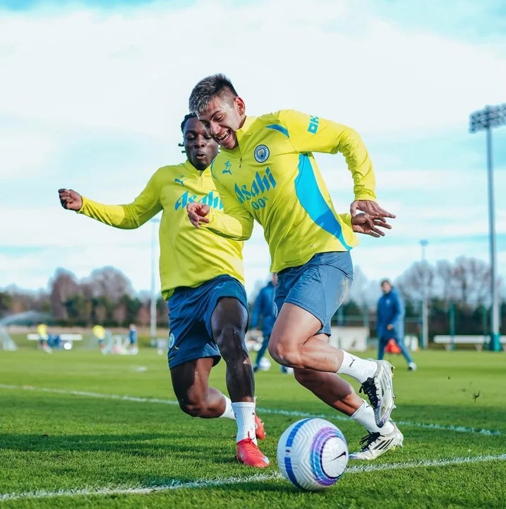 Diablito Echeverri tuvo su primer entrenamiento con Manchester City