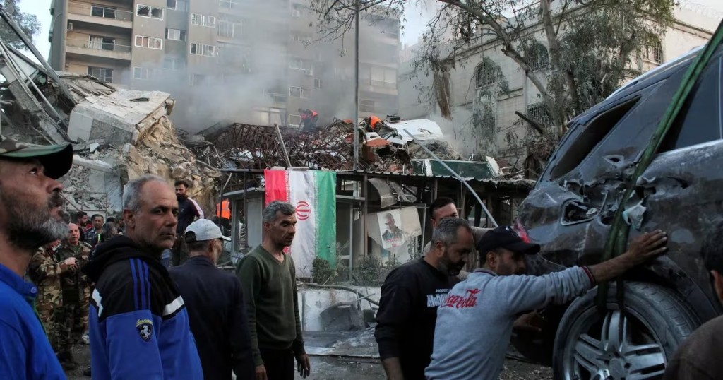 Bombardeo al consulado iraní:  ya se registraron 13 muertos