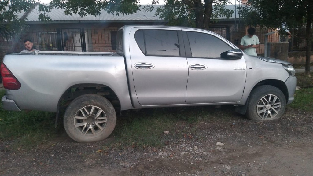 Secuestran camioneta con patente trucha y número de motor limado: estaba inscripta en San Luis