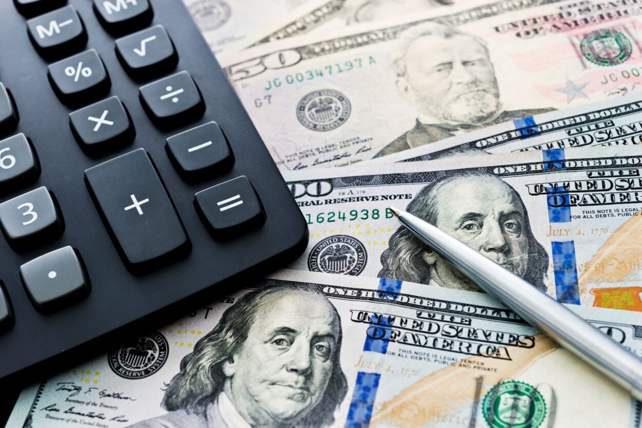Llegan US$ 12.000 millones del FMI como primer desembolso tras la salida del cepo