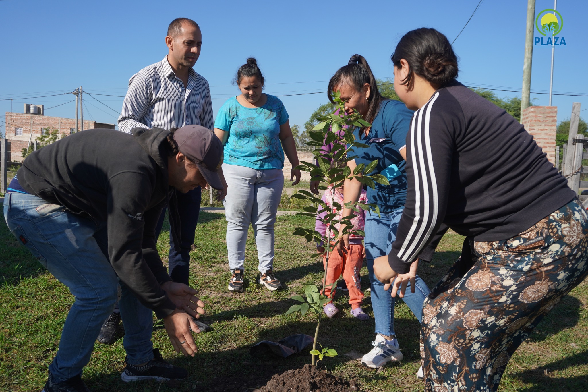 El municipio de Presidencia de la Plaza impulsa la reforestación urbana con nuevas plantaciones