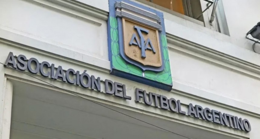 Muerte del Papa Francisco: Suspenden los partidos de fútbol previstos para hoy en todas las divisiones