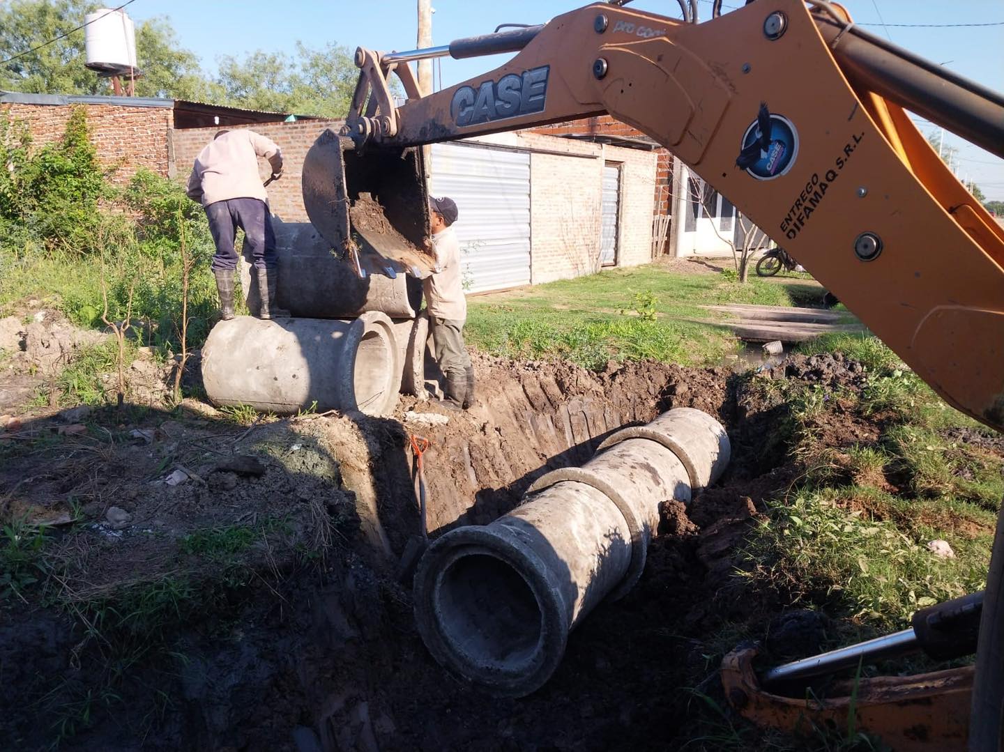 El municipio de Barranqueras refuerza el mantenimiento urbano con operativos integrales