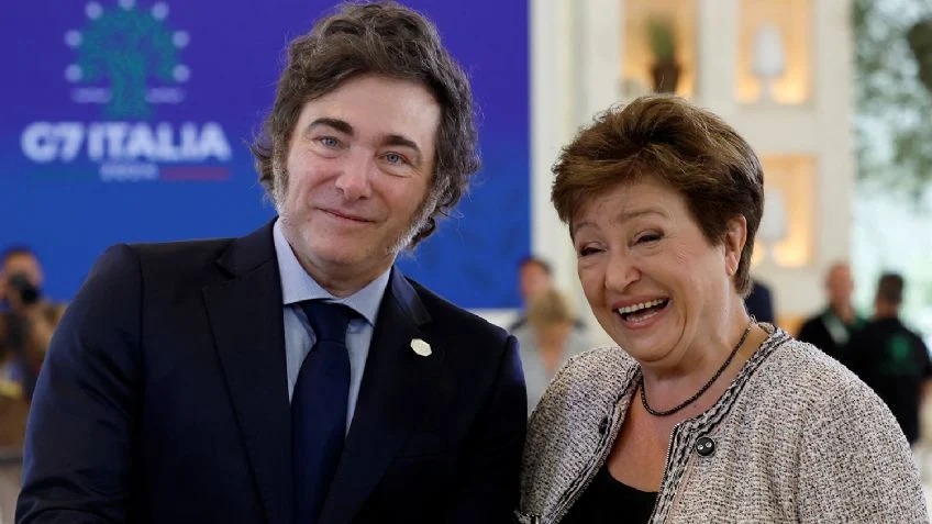 La titular del FMI dijo saber dónde guardamos los dólares los argentinos