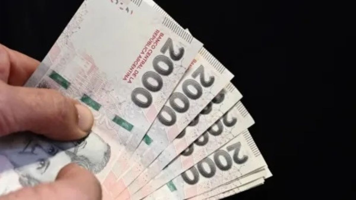 ¿Cómo se calcula y cuándo se cobra el aguinaldo en la Argentina?