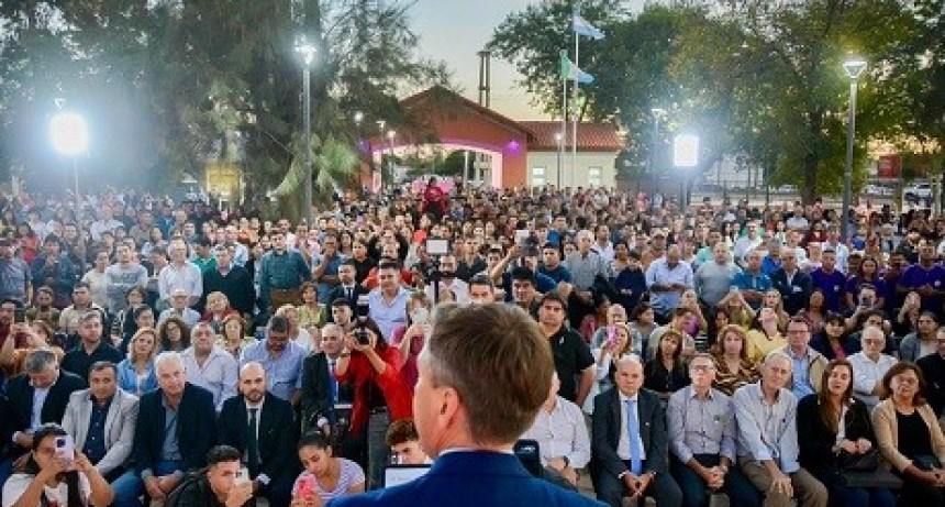 El gobernador Zdero inauguró la modernización integral del hospital de San Martín