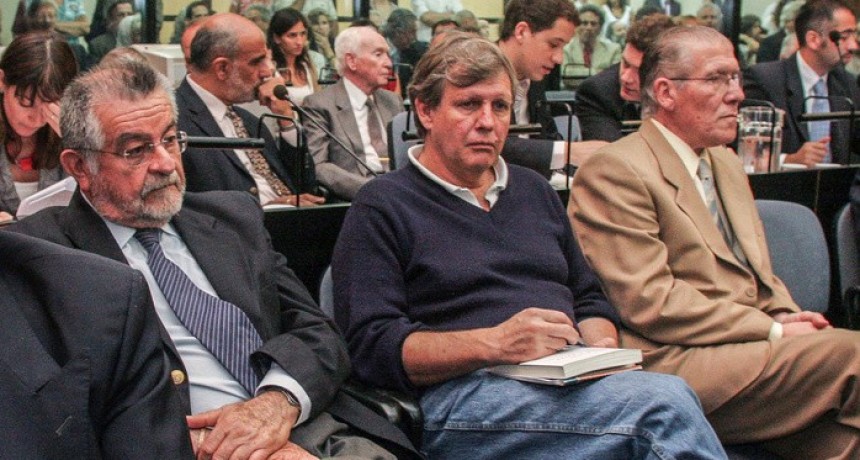  Bullrich apura el envío de Astiz y otros represores a la cárcel VIP de Campo de Mayo