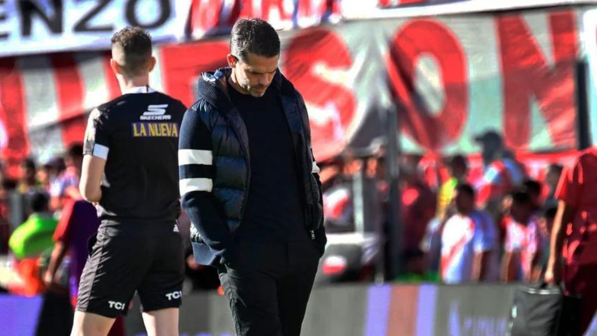 River, el verdugo de Gago como entrenador