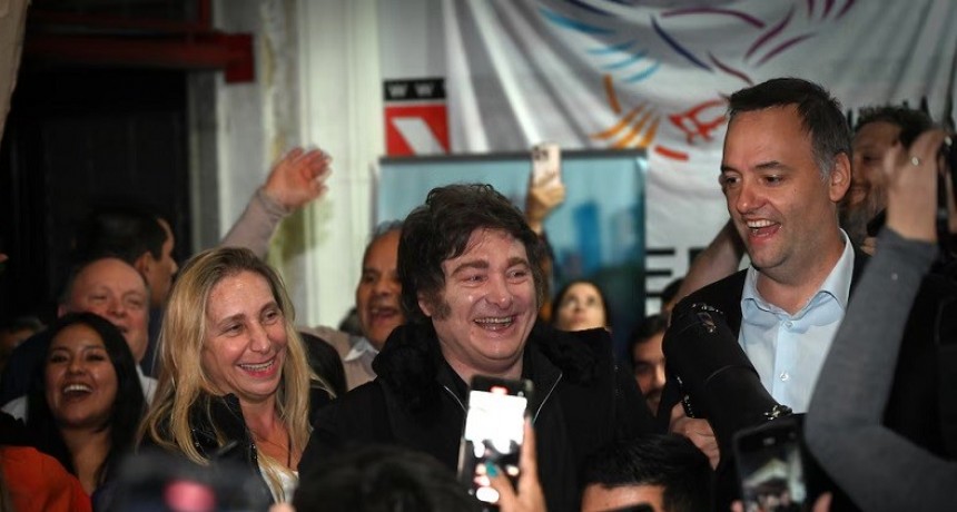 Javier Milei en la campaña porteña: “Voten a Manuel Adorni”