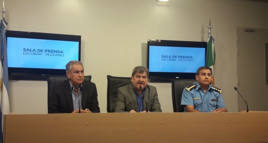 La promesa del gobernador de blanquear montos a fin de año sigue firme