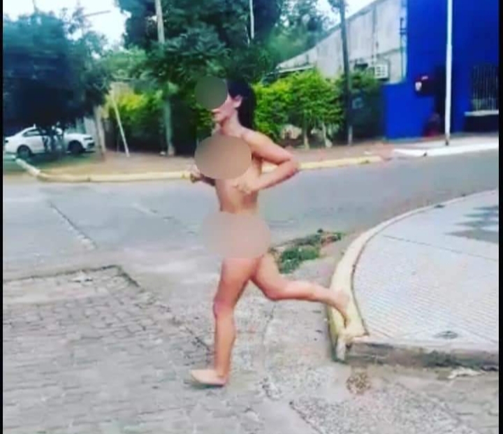 Ingirió hongos alucinógenos corrió desnuda y se metió en el Río Paraná