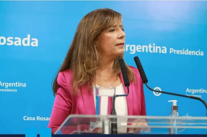 Gabriela Cerruti: “Si seguimos así, en 2023 nos gobernará la derecha”