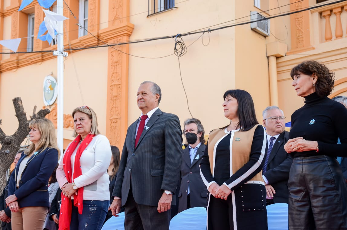 El Poder Legislativo participó del 102°aniversario de Villa Ángela