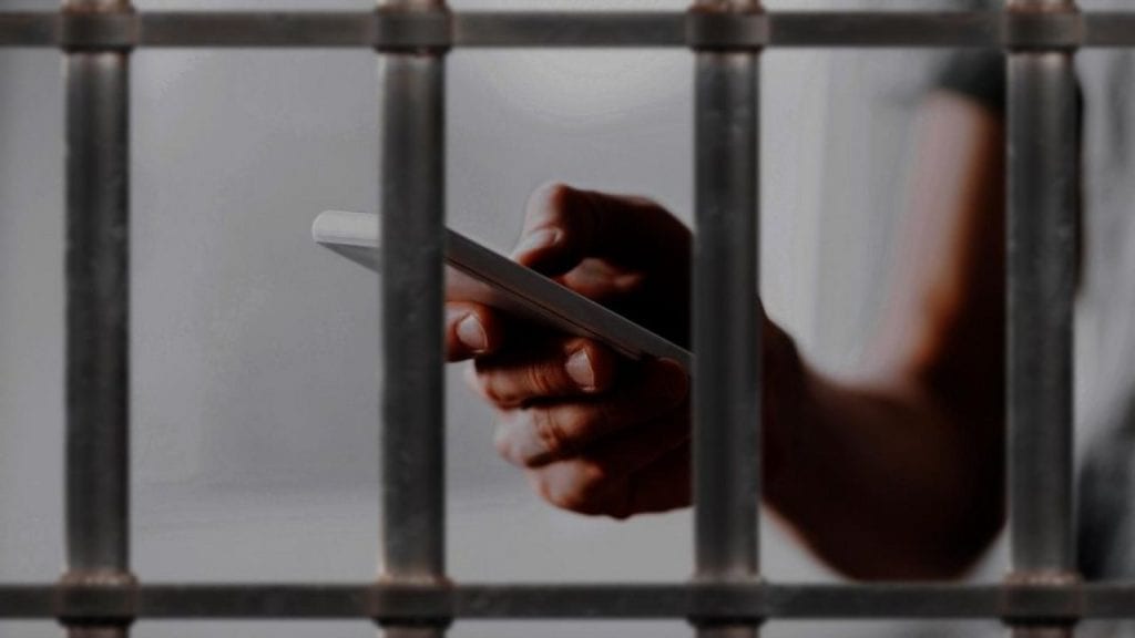 Lo que faltaba: en Chaco las personas privadas de su libertad podrán usar celulares