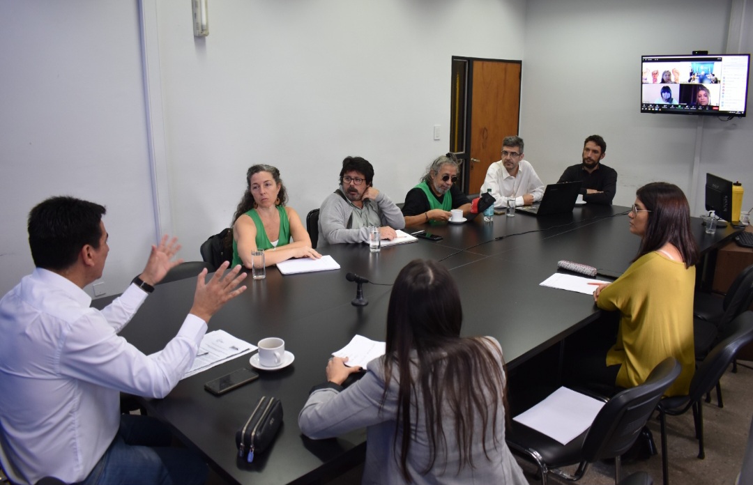 Legisladores recibieron al colectivo Somos Monte Chaco por el Ordenamiento Territorial de Bosques Nativos