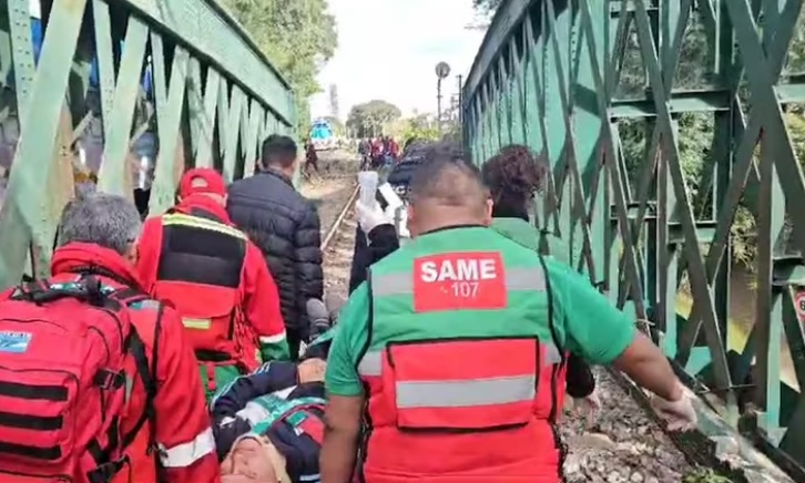 Descarriló un tren del Ferrocarril San Martín y chocó con otra formación en Palermo: trasladan heridos con politraumatismos