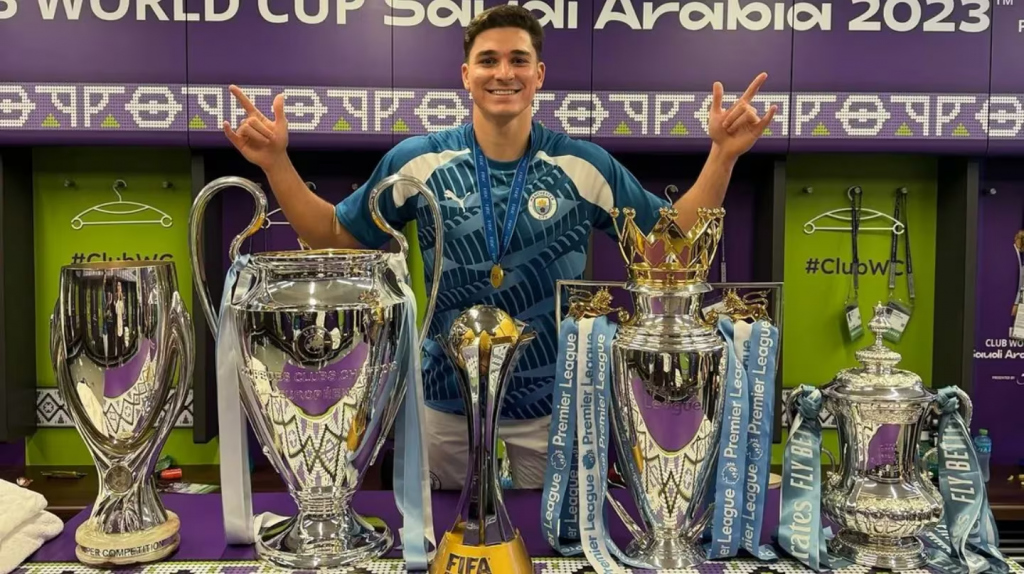 Julián Álvarez, campeón con el Manchester City: los títulos que acumula y el increíble récord que alcanzó