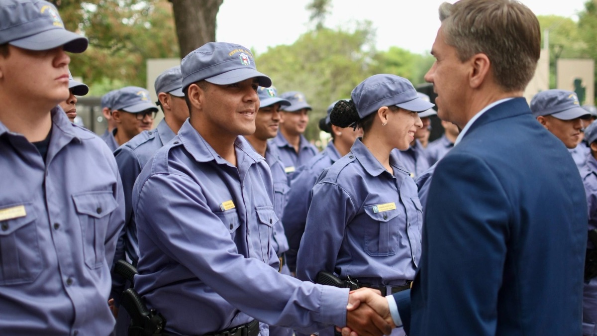 90 vehículos nuevos para la seguridad de los chaqueños